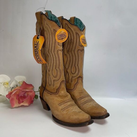 Corral Tan Western Cowboy Boots - Picture 1 of 6